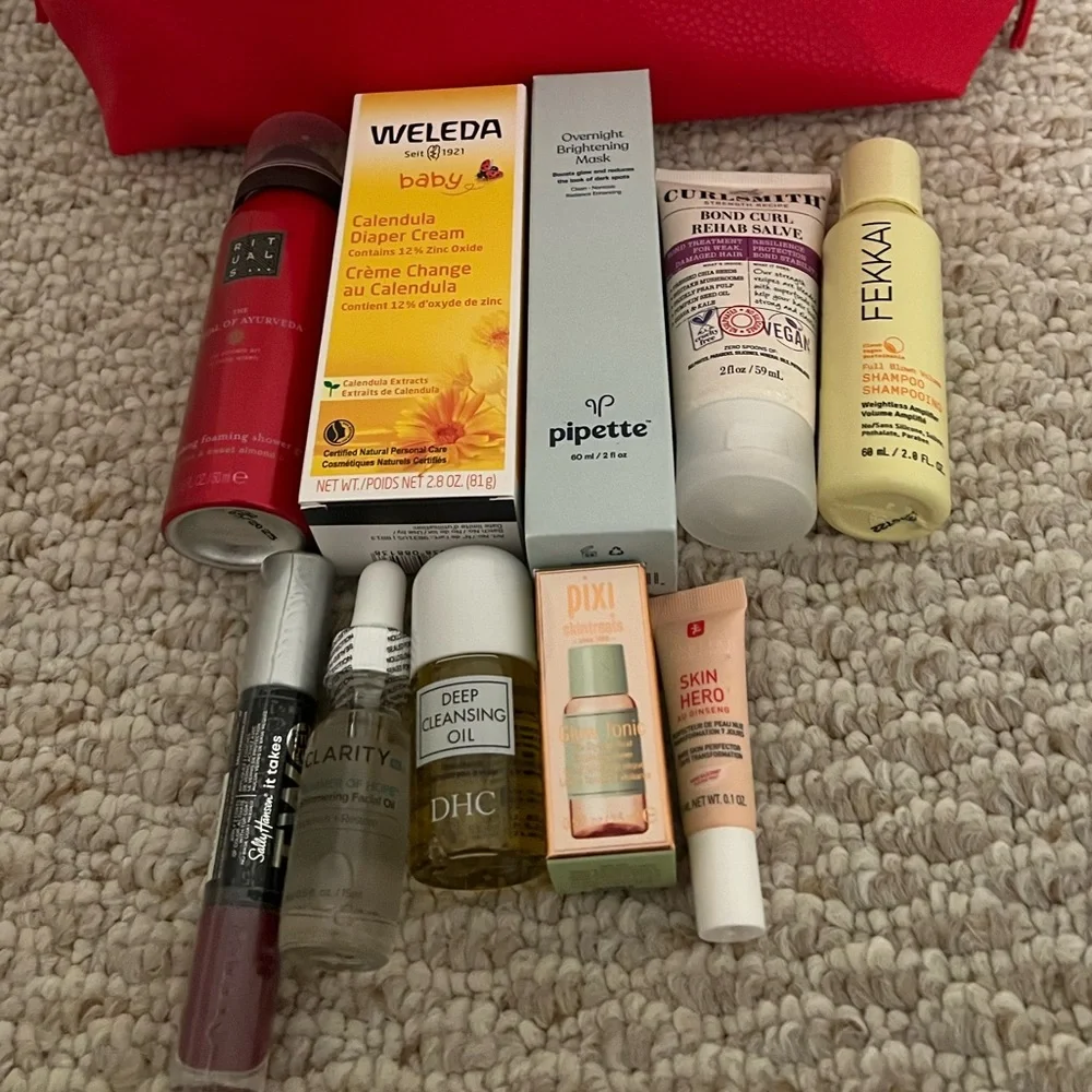 Assorted Skin/Hair Products With Pouch - Picture 2 of 2